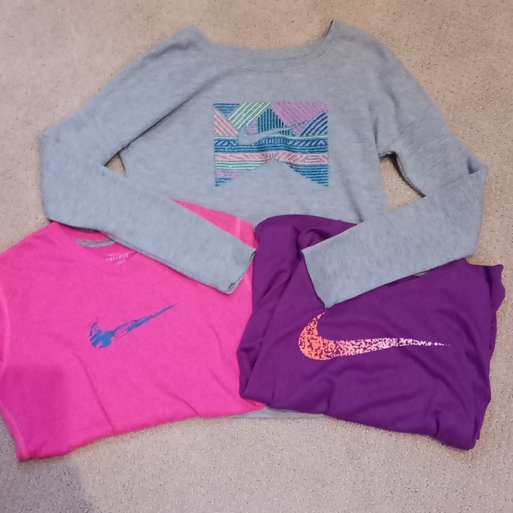 THREE Nike Dri-Fit Shirts + Sweatshirt, Girls L